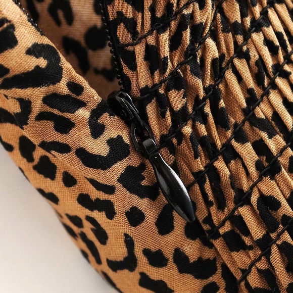 SOLD OUT - Picture 6 of 6